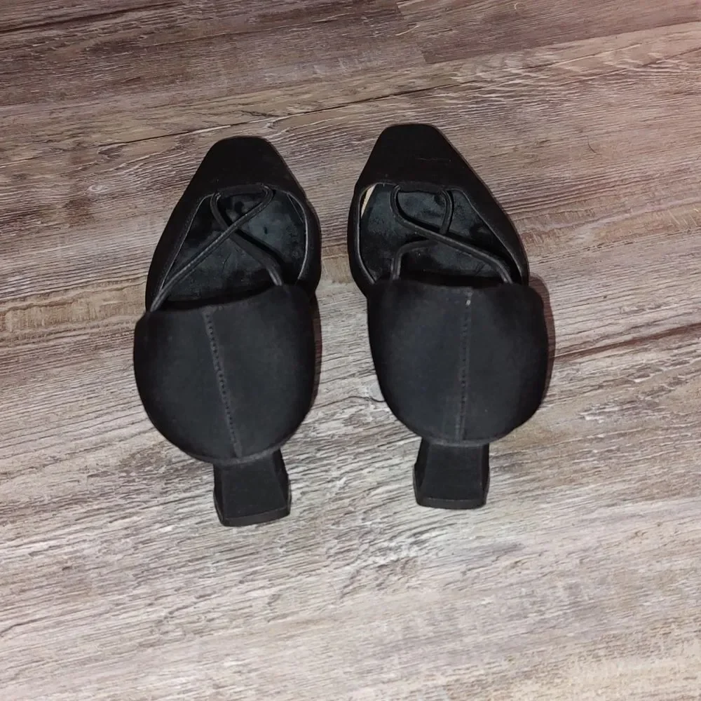 Laura Scott  Alice black pump dress shoes  Sz 8